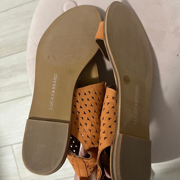 Lucky Brand Tan Perforated Gladiator Sandals Size 9.5 - Picture 6 of 7